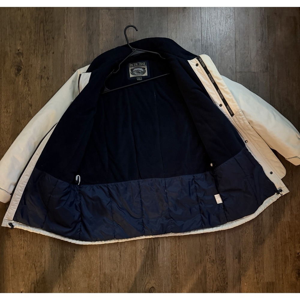 Vintage Retro Outdoor Men's Pacific Trail 90s Winter Coat With a Rustic Feel - Picture 2 of 7